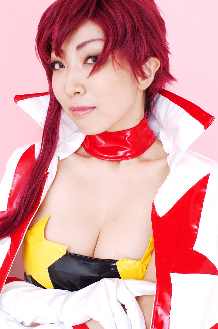 [Cosplay]  Tengen Toppa Gurren Lagann - Big Tits Yoko